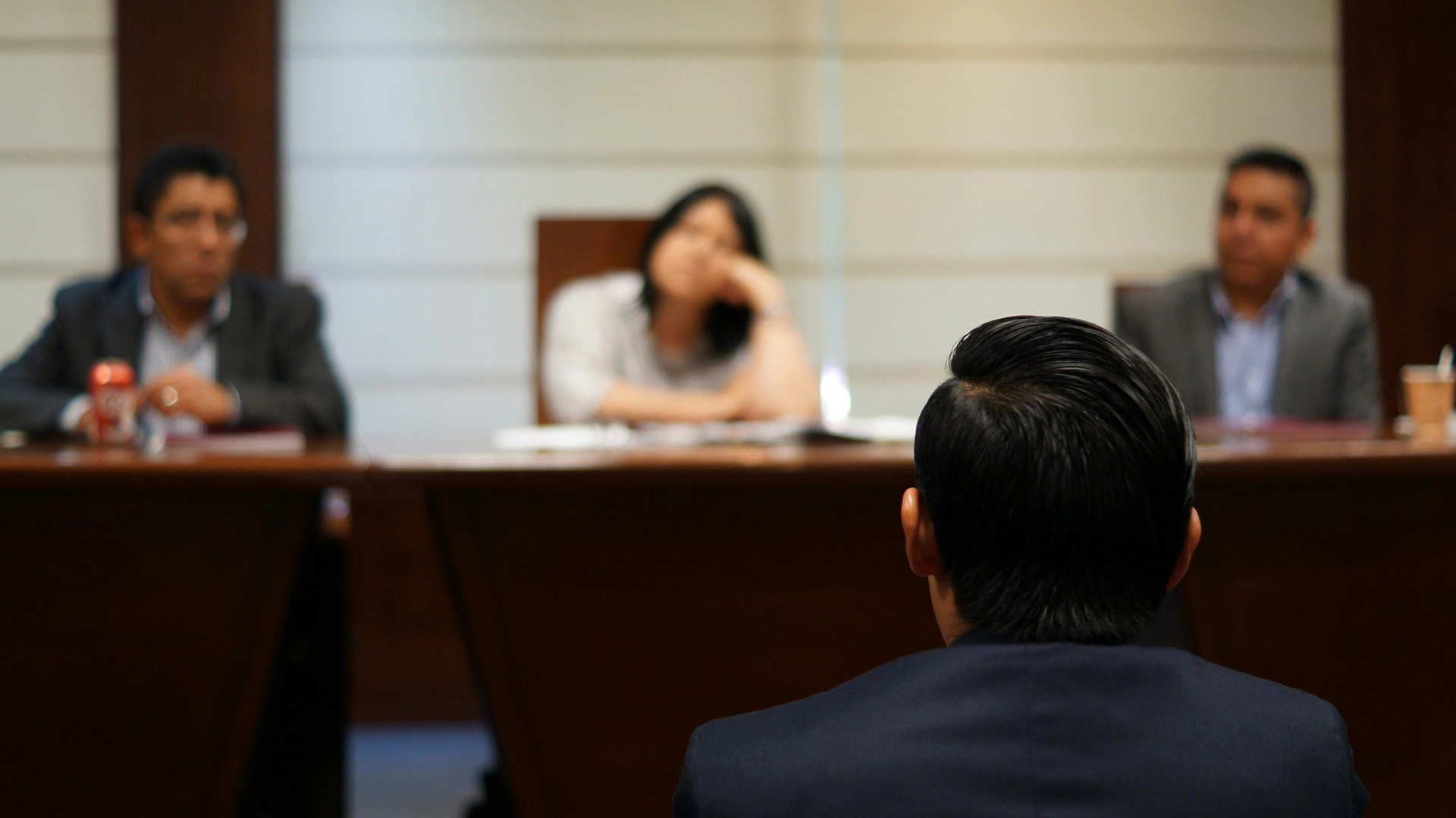 Ju&iacute;za dos EUA Sanciona Mais Advogados por Erros em Processos Gerados por IA
