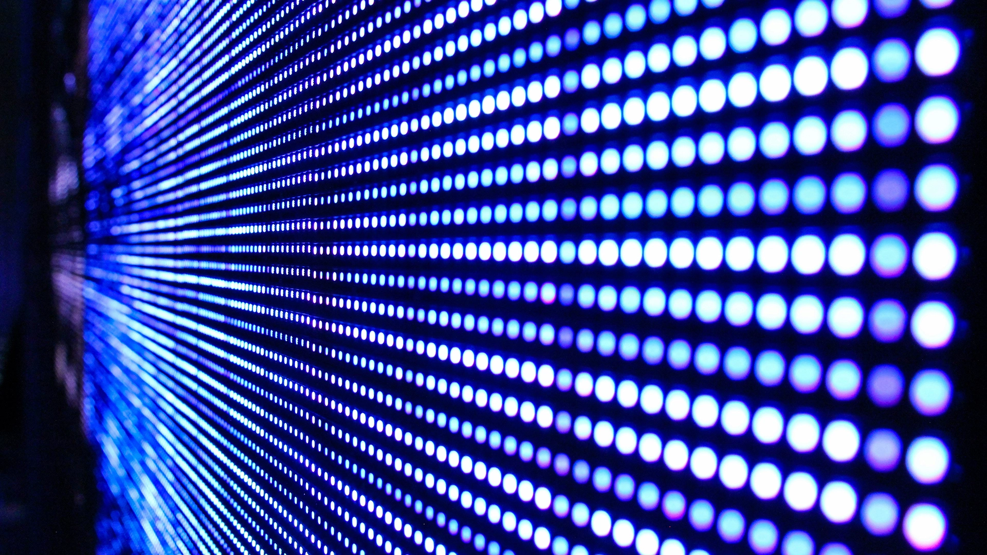 Cientistas Ocultam C&oacute;digos de Luz para Expor V&iacute;deos Falsos de IA